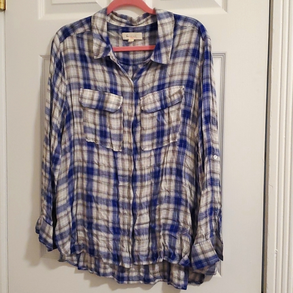 XL Vince Camuto plaid button down shirt.